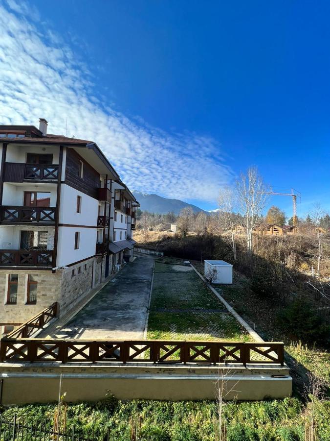 Vibes - Vesta Boutique * Bansko